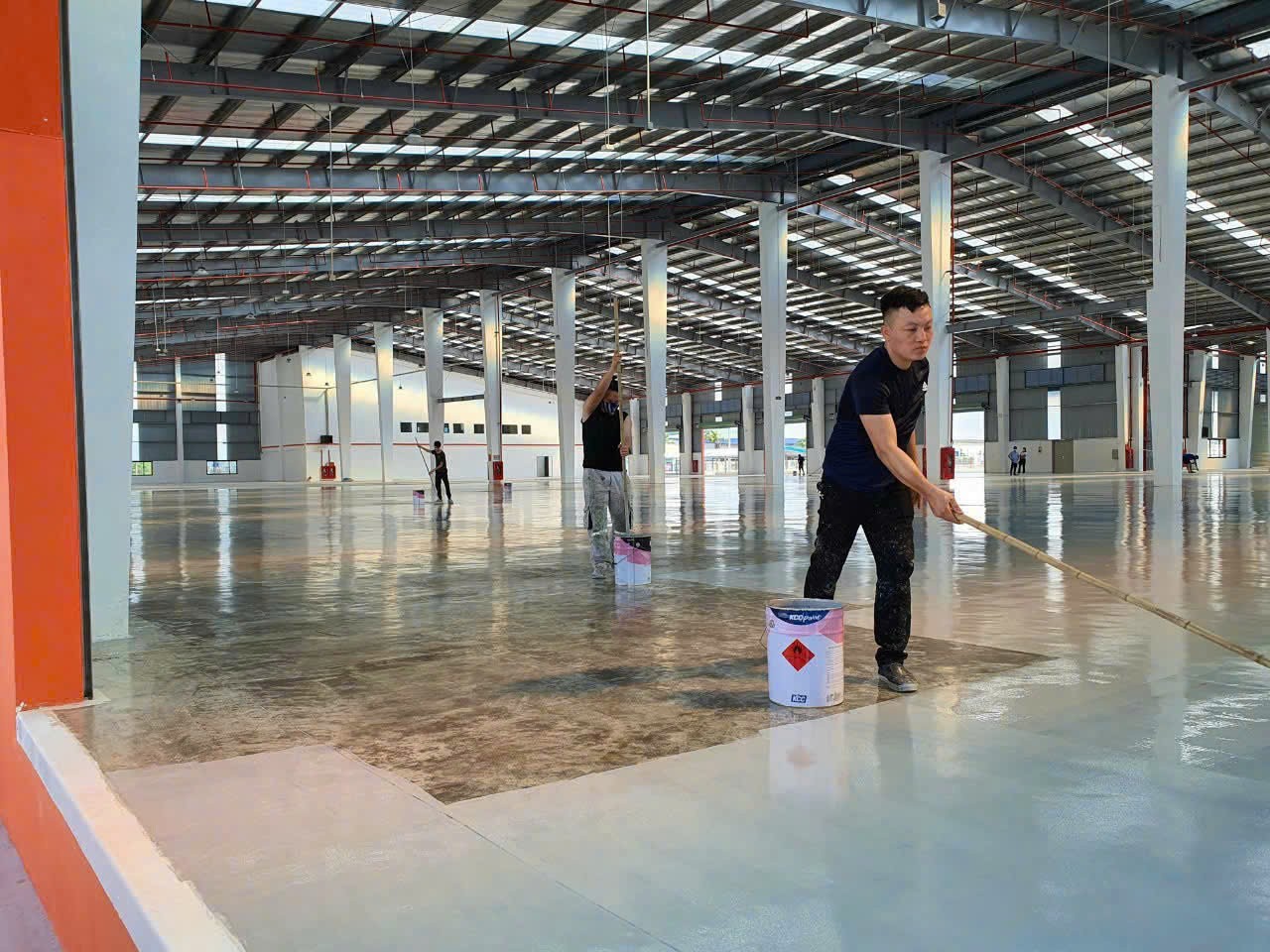 Công trình thi  nhà xưởng tấm cách nhiệt Cát Tường